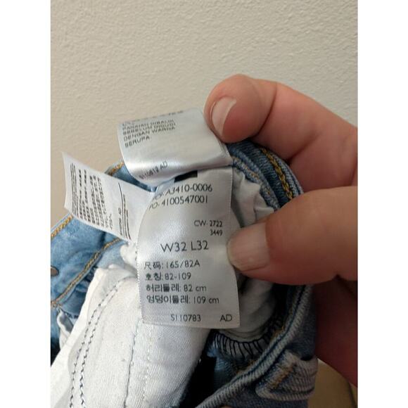 Levi's 726 Wide Leg Flare Denim Jeans Womens 32 Light Wash High Rise Distressed - Picture 11 of 11